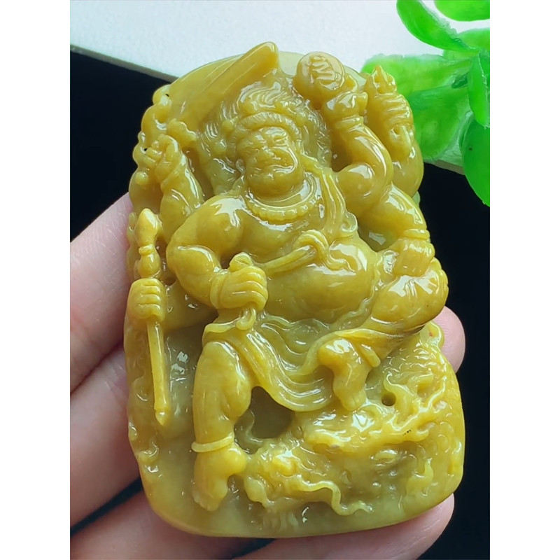 缅甸天然A货玉石翡翠 老坑冰种 手工精雕 黄翡不动明王吊坠