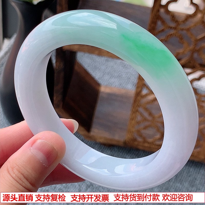 缅甸A货天然翡翠 老坑冰种飘绿厚装正装正圈手镯62-63大圈口