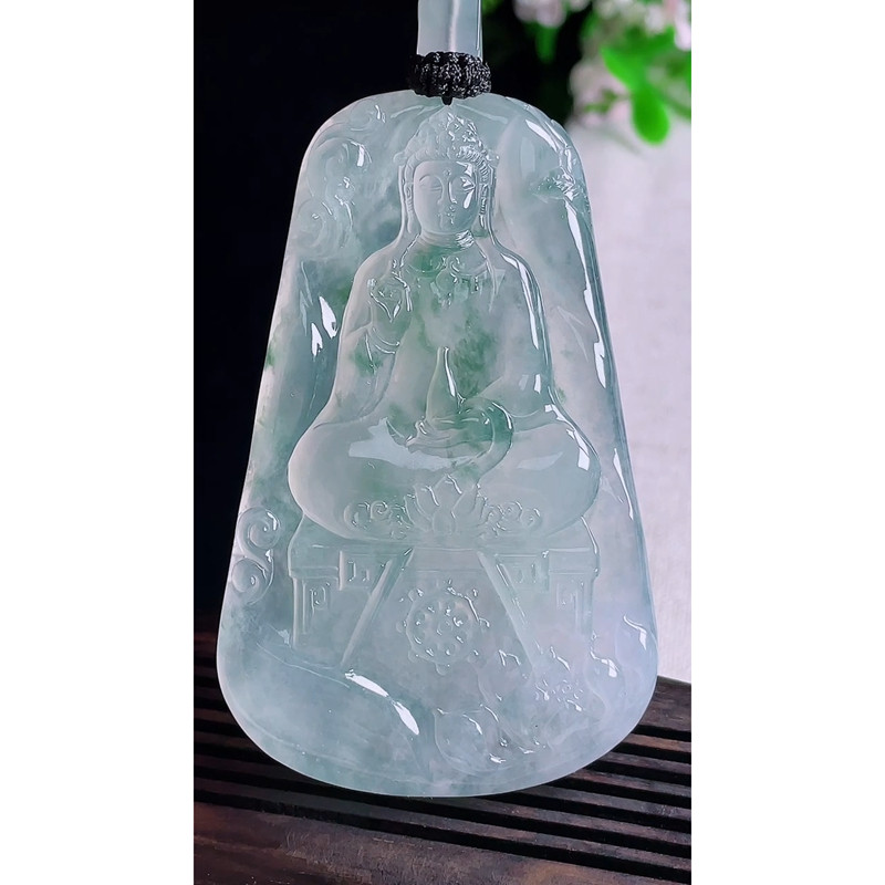 缅甸天然A货玉石翡翠 老坑冰种 手工精雕 飘花素衣观音吊坠