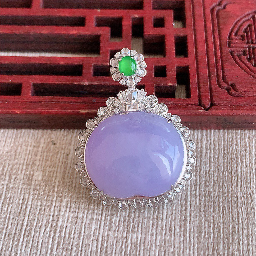 缅甸天然A货玉石翡翠 老坑冰种 手工精雕18K金伴钻紫罗兰苹果吊坠