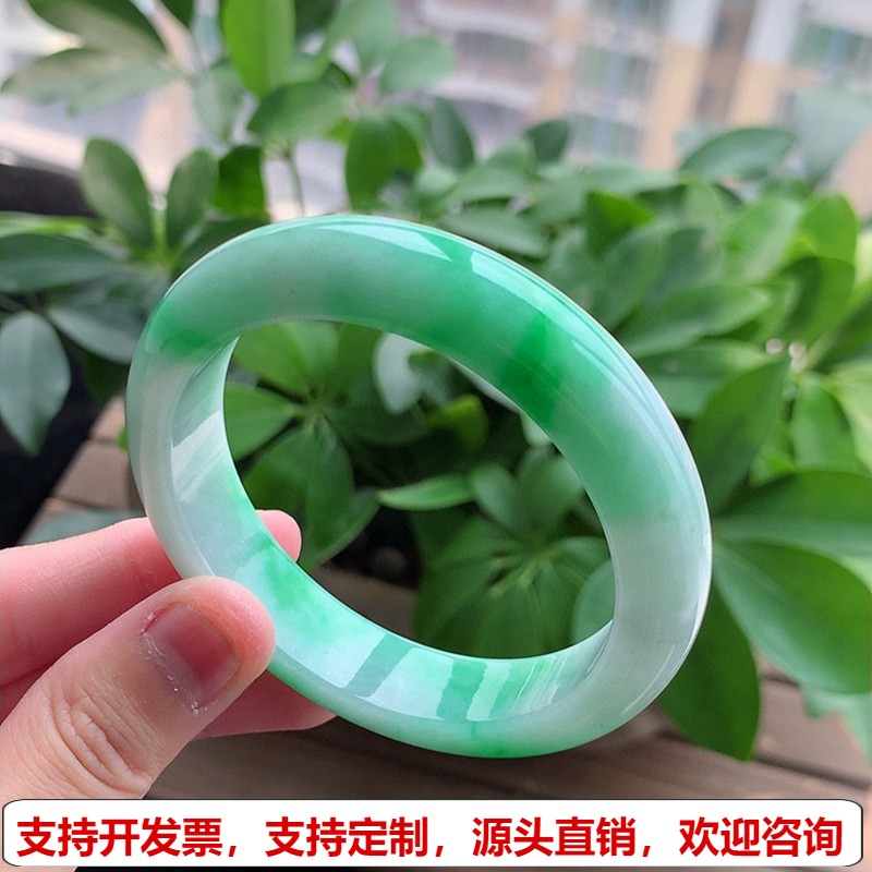 缅甸A货天然翡翠 老坑冰种飘阳绿正装正圈手镯55-56圈口