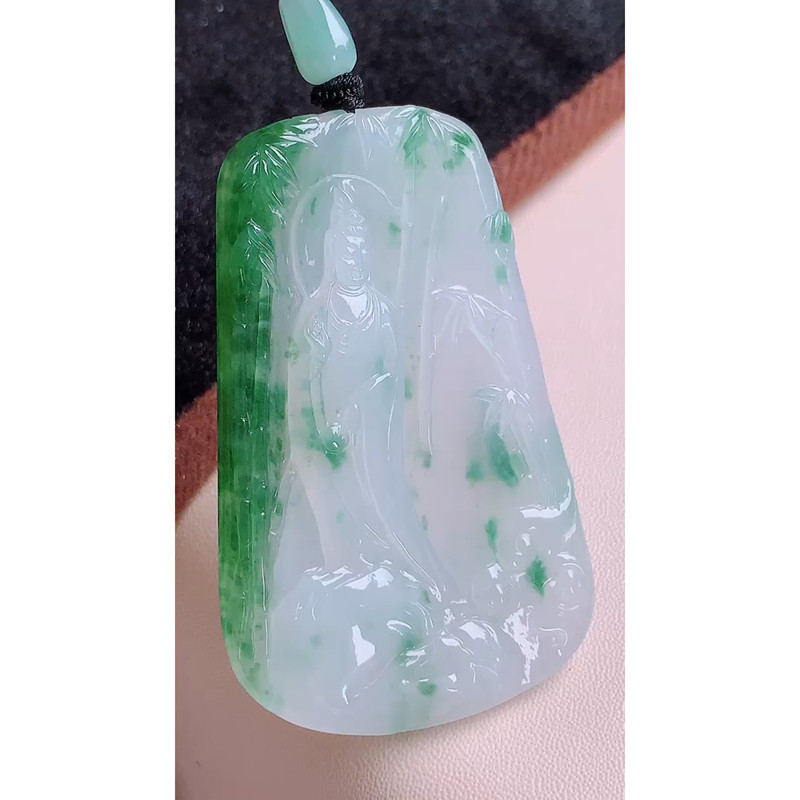 缅甸天然A货玉石翡翠 老坑冰种飘绿花观音吊坠