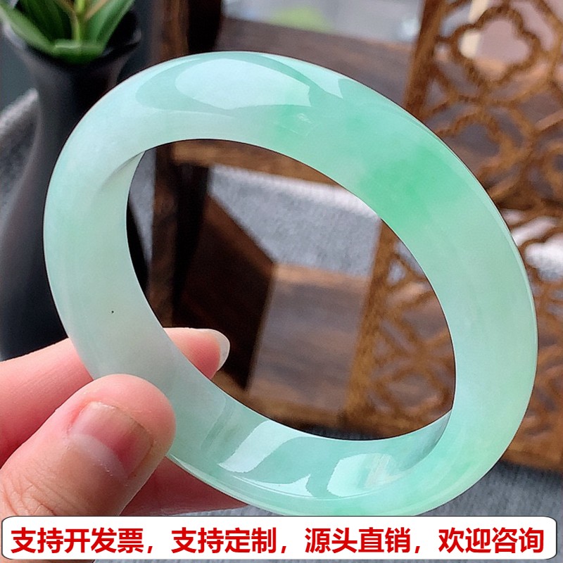 缅甸A货天然翡翠 老坑冰种甜绿正装正圈手镯58-59圈口
