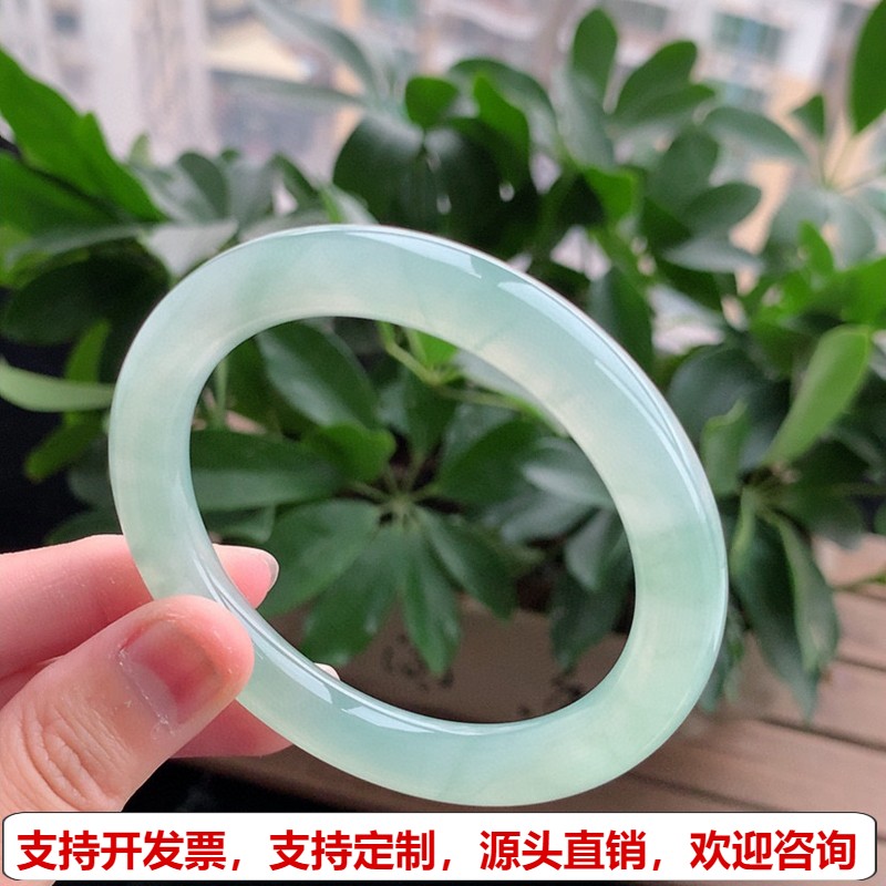 缅甸A货天然翡翠 老坑冰种晴绿圆条手镯57-58圈口 完美