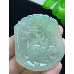 缅甸天然A货玉石翡翠 老坑冰种手工精雕晴绿生肖兔牌吊坠