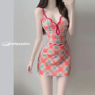 风网红度假温泉 中式 泳衣女款 连体吊带两件套复古格子显瘦修身