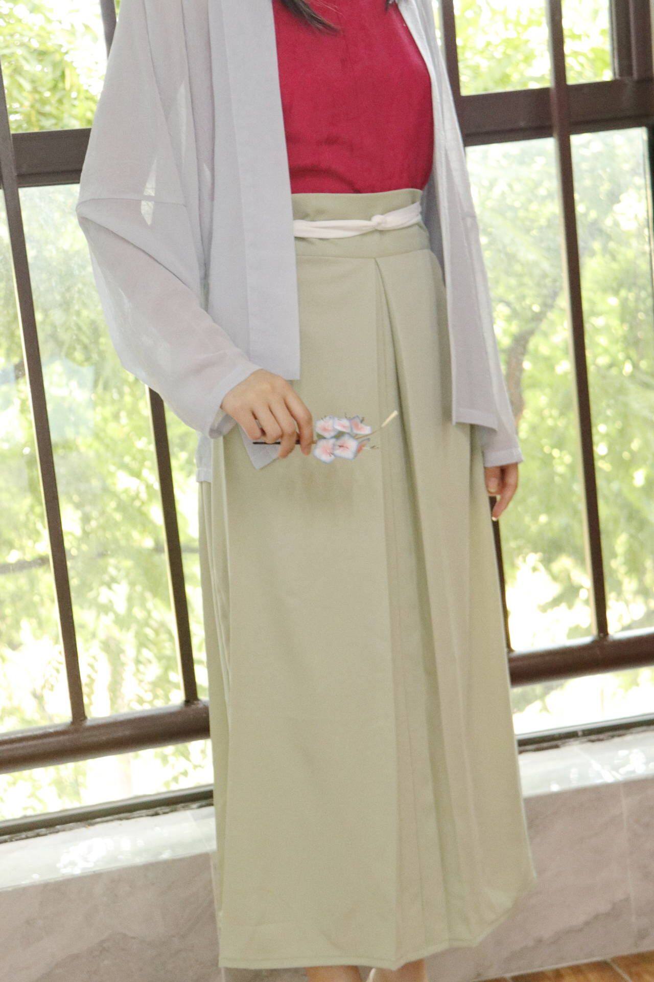 THE DRESSER HUA XIANG XUELAN ORIGINAL SPRING SUMMER AUTUMN AND SONG DYNASTY THREE-PLEATED SKIRT FASHION DAILY TRADITIONAL HANFU WOMEN