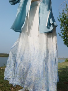 裳裳者华 薰衣草 春夏秋明制传统汉服女渐变印花日常马面裙