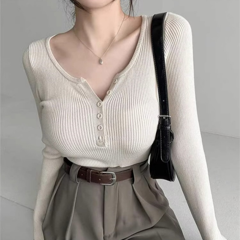 打底衫女内搭秋季2025新款修身米色长袖t恤早秋黑色针织正肩上衣