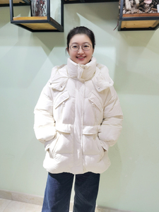 曼媂连帽中长款加厚羽绒服女9918