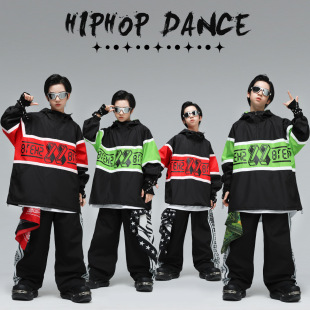街舞儿童潮服嘻哈男童冲锋衣套装hiphop少儿架子鼓元旦演出服时髦
