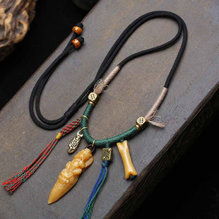 藏传回流骨雕刻大鹏鸟金刚杵吊坠毛衣链铜配饰手工编织绳锁骨链