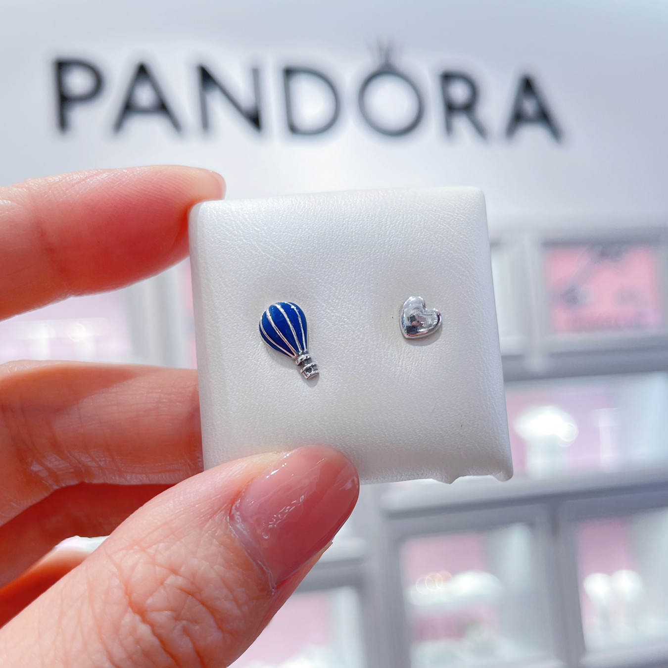 pandora潘多拉官网热气球心形925纯银耳钉女耳饰298058en195礼物