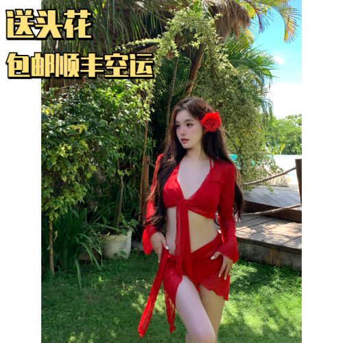 大红色显白度假风比基尼