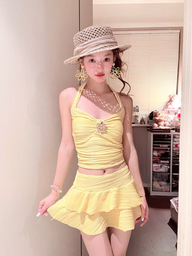 黄色甜美小清新裙式分体泳衣