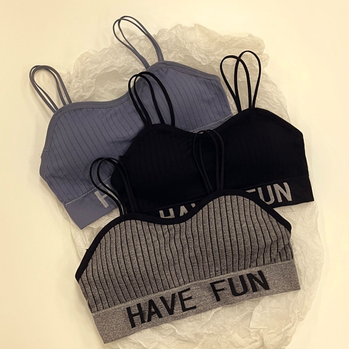 运动体育课防凸防震显小吊带学生