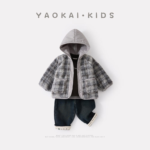 2025冬季新款婴幼儿一体绒外套套装宝宝连帽开衫卫衣牛仔裤三件套