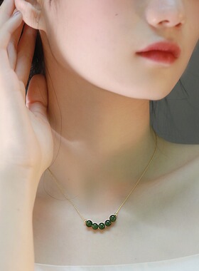 春日笑*和田碧玉微笑项链2021年新款送妈妈气质复古微笑项链