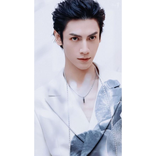 罗云熙高清大海报定制墙贴写真相纸挂画电影偶像帅哥明星周边壁纸