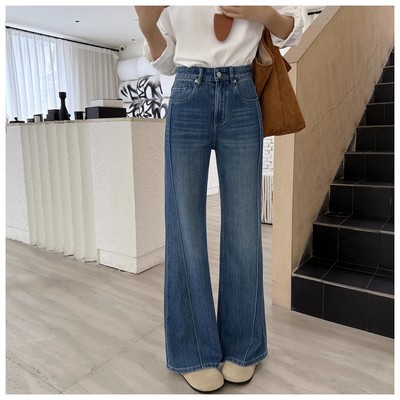 四面弹立体剪裁喇叭裤搭牛仔裤女