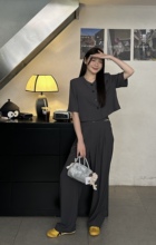 HU 2024夏季新款韩版气质圆领短款西装上衣+设计感休闲西裤套装女