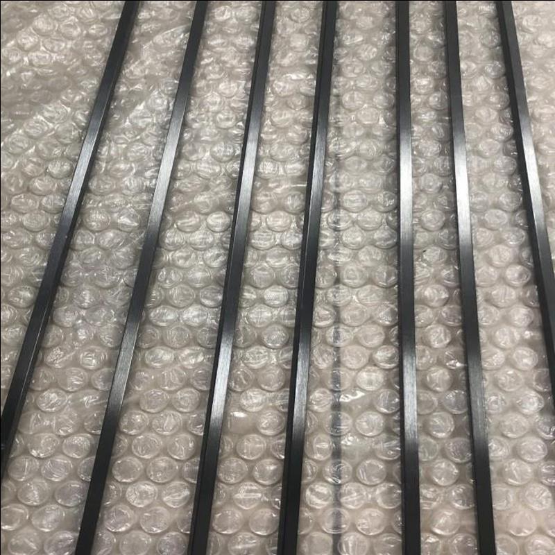 304#不锈钢扁钢玫瑰金拉丝黑钛金