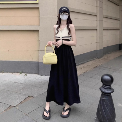 温柔系法式无袖背心长裙女夏2025新款收腰遮跨显瘦气质撞色连衣裙