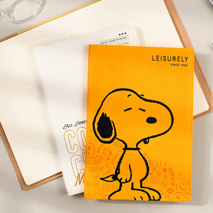 正版史努比A5笔记本子横线软皮本压印本精装手帐本创意学生记事本