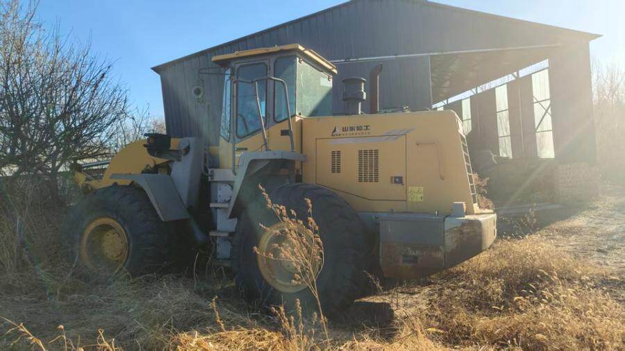 4月7日阜新临工LG952轮式装载机网络拍卖公告