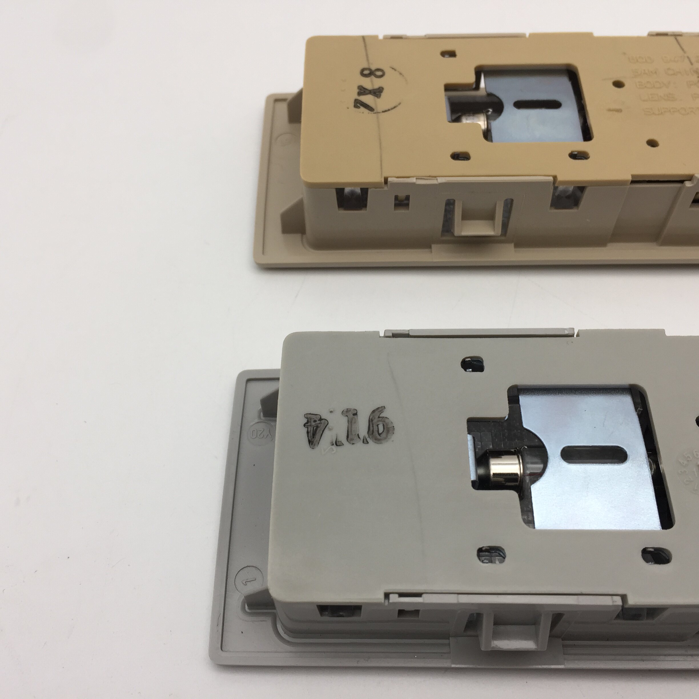 새로운 SANTANA LAVIDA POLO POLO TOURAN 자동차 뒷좌석 돔 라이트 독서 등 실내 조명 천장 조명