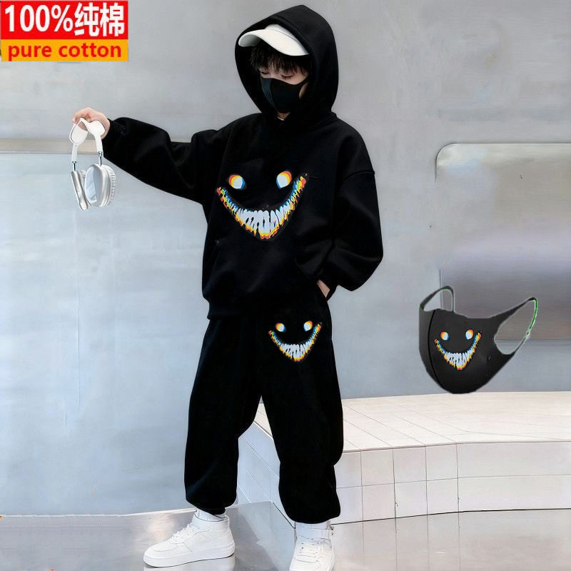 后室backrooms周边连帽卫