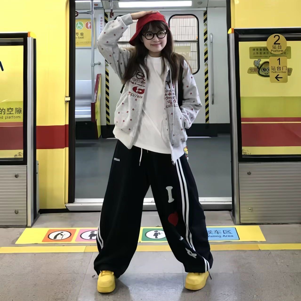 美式复古满印星星字母刺绣连帽卫衣女春秋宽松慵懒风拉链开衫外套