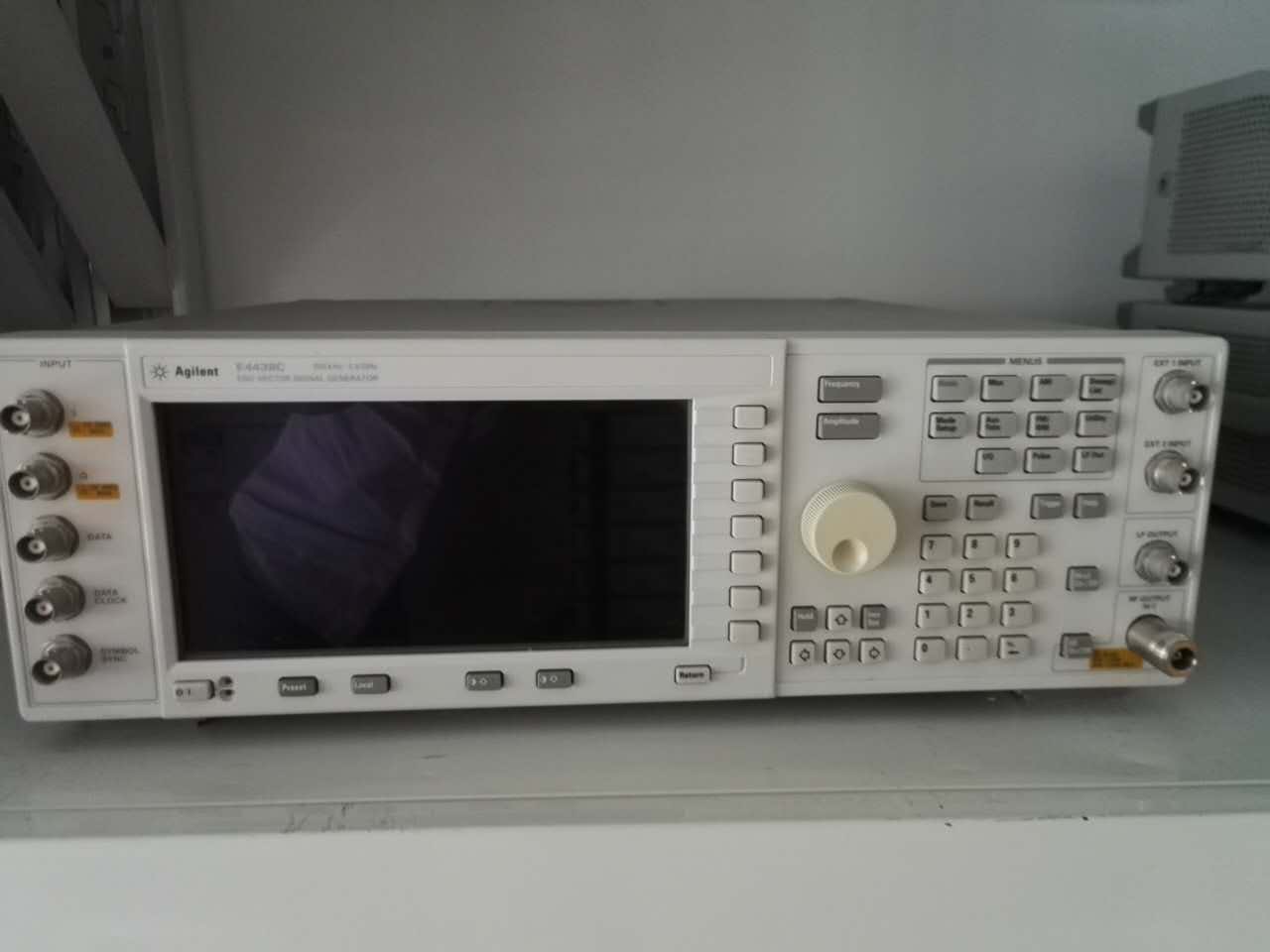 低价出售安捷伦E4438C