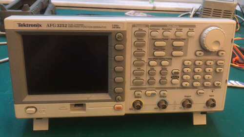 租售：Tektronix/泰克 AFG3051C AFG3052C任意波形函数发生器