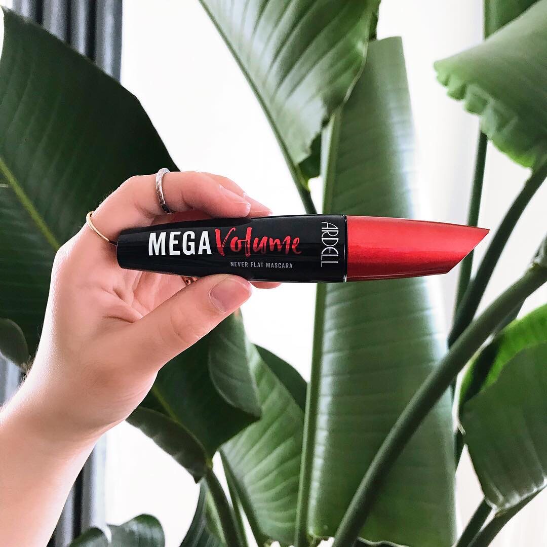 现货美国艾戴儿Ardell MEGA Volume mascara防晕染加大睫毛膏在类目 彩妆/香水/美妆工具, 睫毛膏/睫毛增长液中 - 来自Buy2taobao.com提供专业的淘宝代购服务