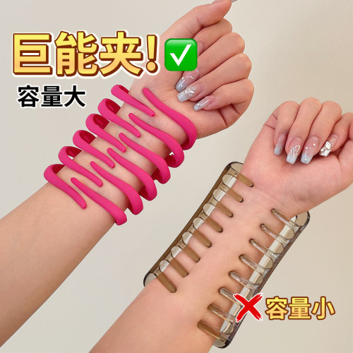 戴上这款南瓜抓夹很有氛围感