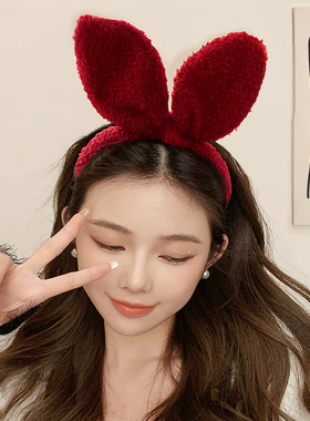 红色兔年头箍发卡可爱毛绒兔子发箍女款秋冬毛茸茸兔耳朵新年头饰