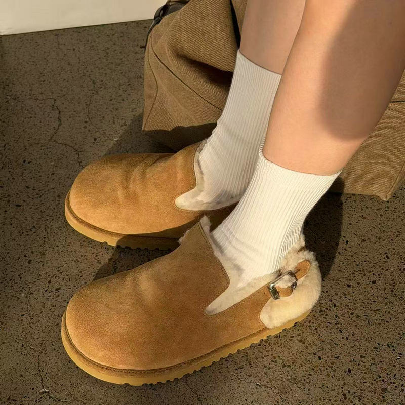 诗歌兰2025年新款加绒厚底勃肯鞋