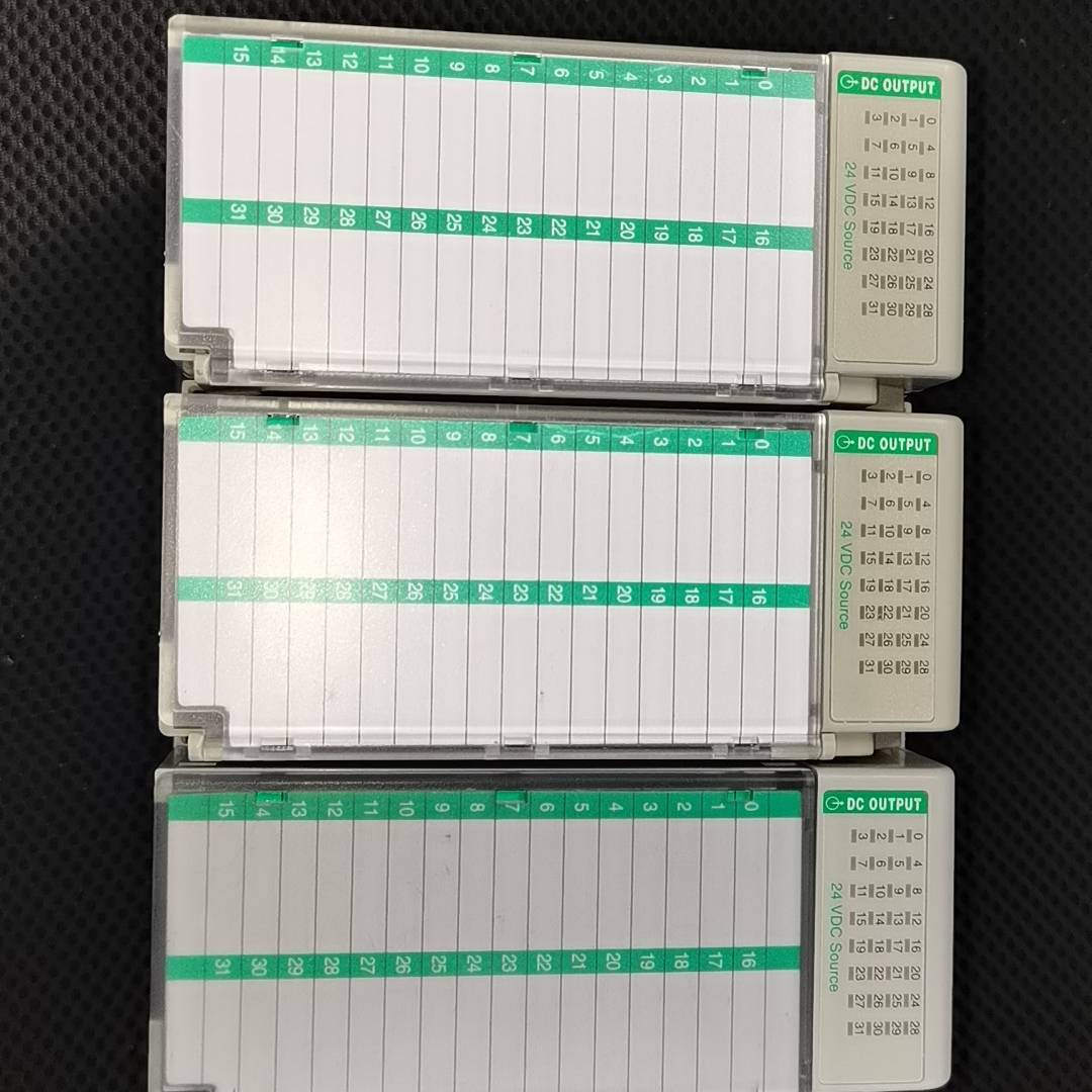 议价-PLC1769-OB32 ，9成新，功能包好，适用