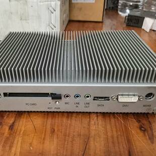 库存积压3个适用 P22E 议价工控机型号UN0 2172