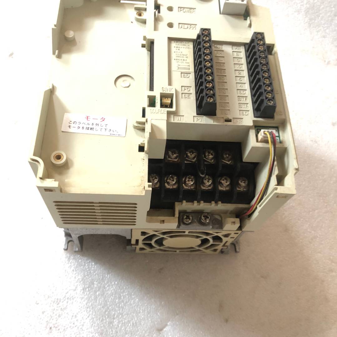 议价三凌变频器。缺盖子 FR-E540-3.7K 实物适用