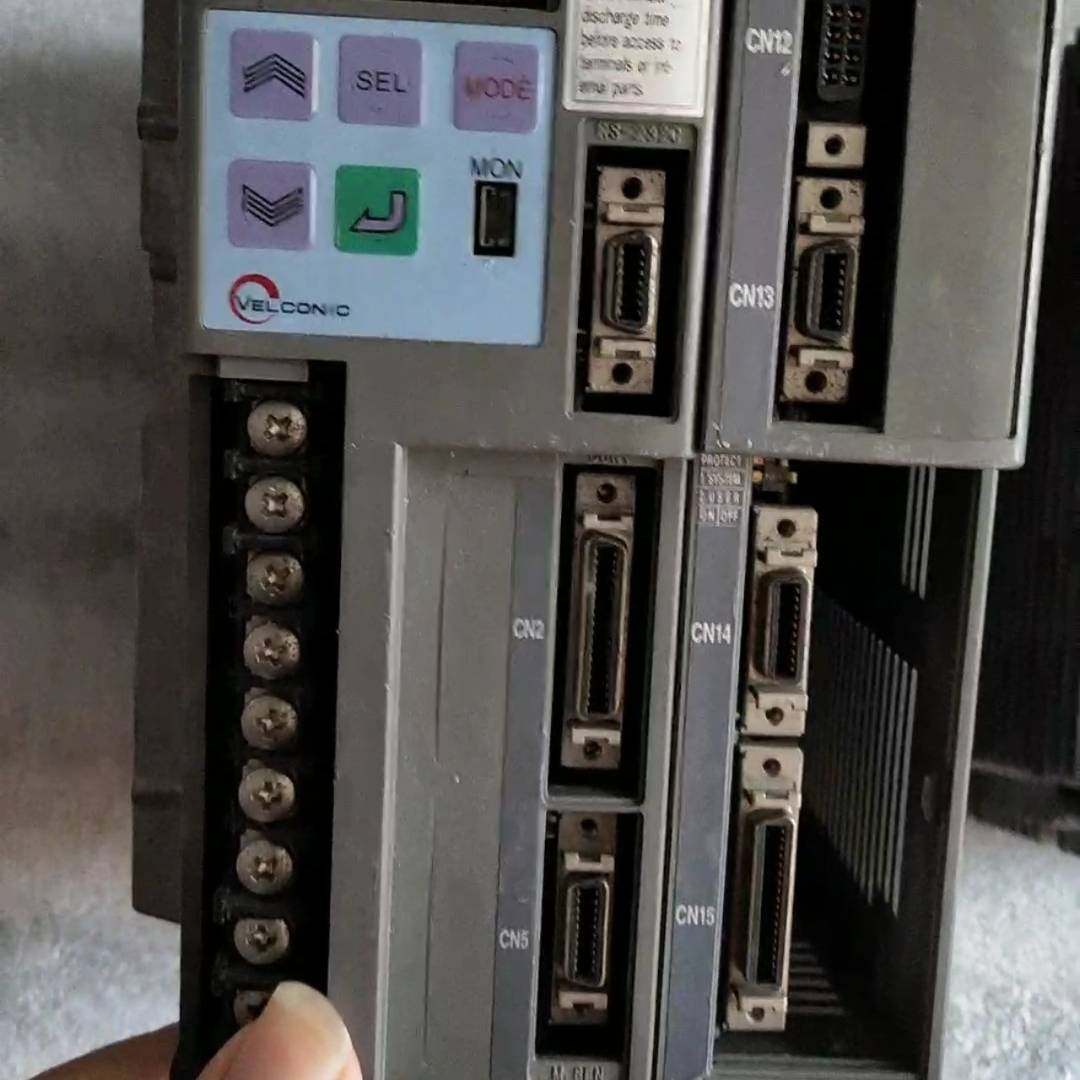 议价东荣伺服驱动器VLNBT-006P2V-XXX，的，2适用