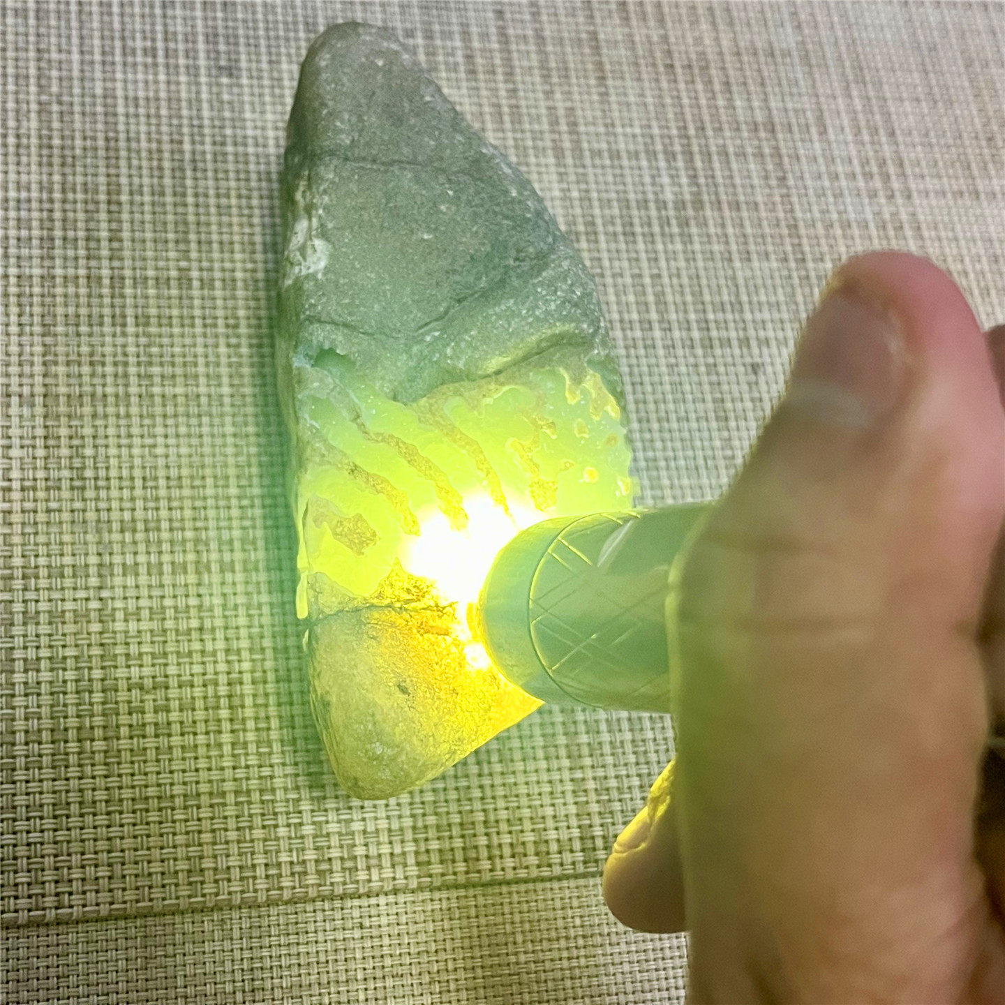 天然老坑翡翠玉石后江敞口开窗肉质细腻种水化冰胶感十足牌子位置