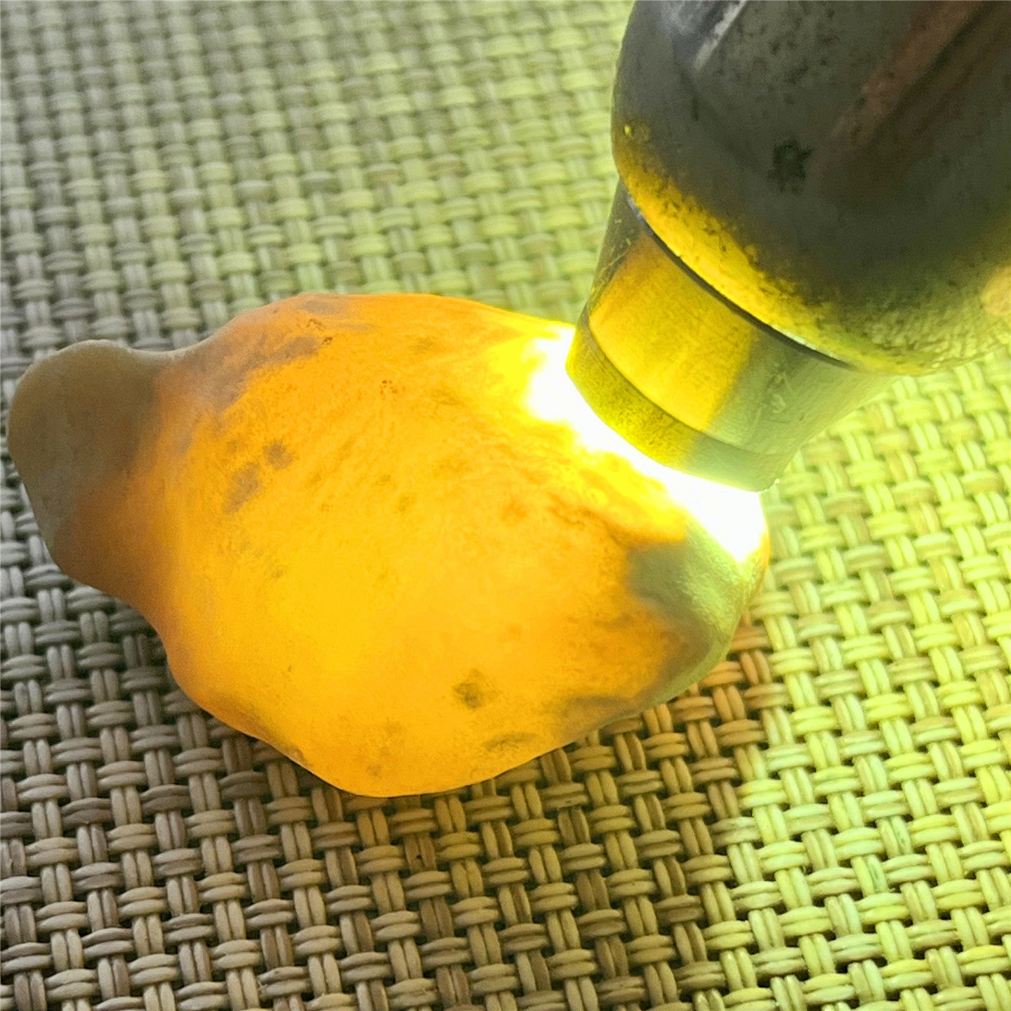 翡翠原石玉石毛料大马坎敞口脱沙料种水全透冰黄表现挂件珠子戒面