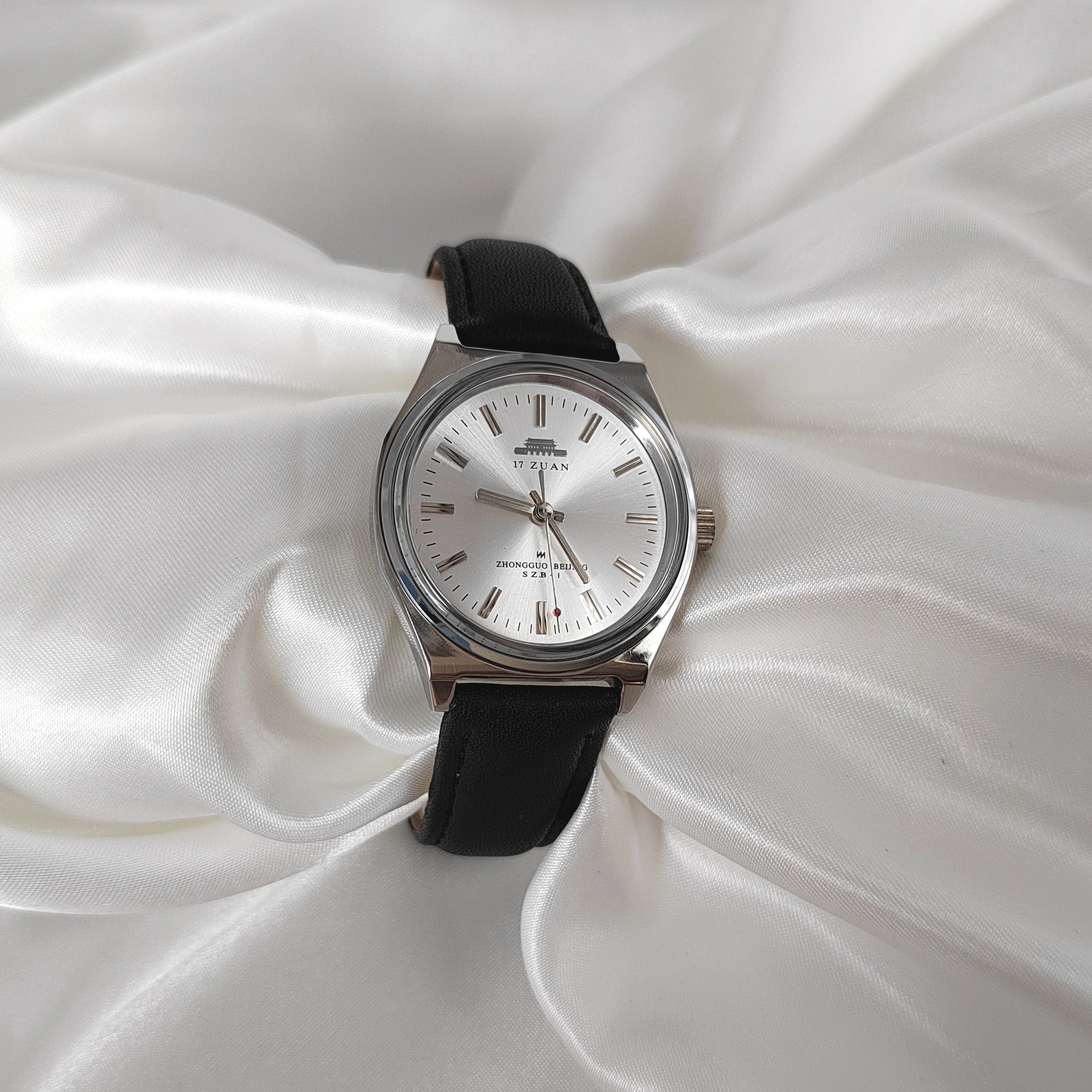 国货老品牌手动机械经典复古简约休闲考试专用男女中性纪念款表