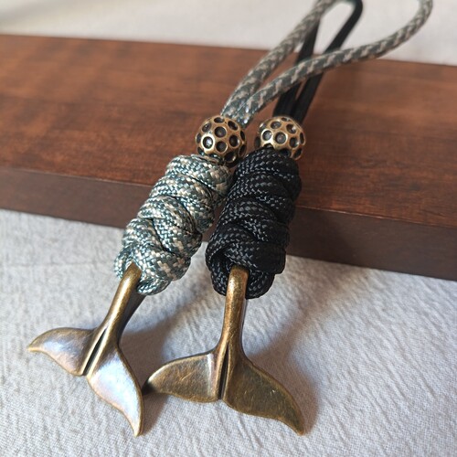 鲸鱼尾编绳挂件年年有余！