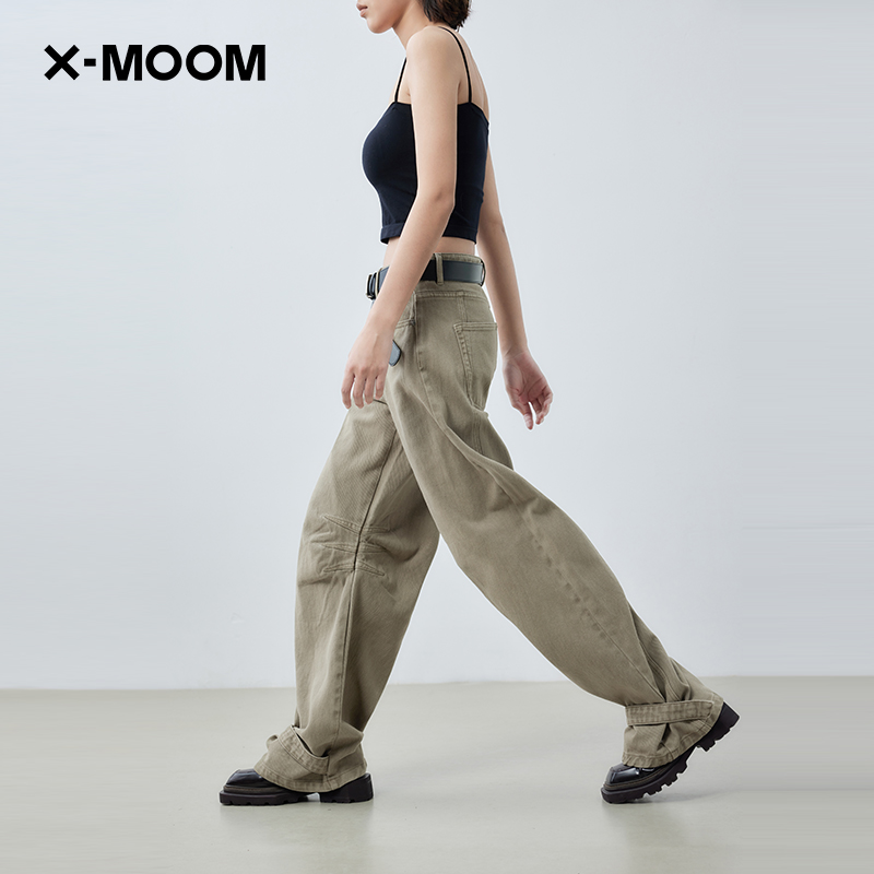 XMOOM脚口带袢阔腿镰刀牛仔裤