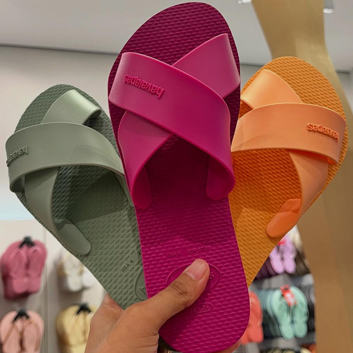 Havaianas Aqua哈瓦那交叉带一字拖防滑沙滩度假时尚外穿凉拖鞋