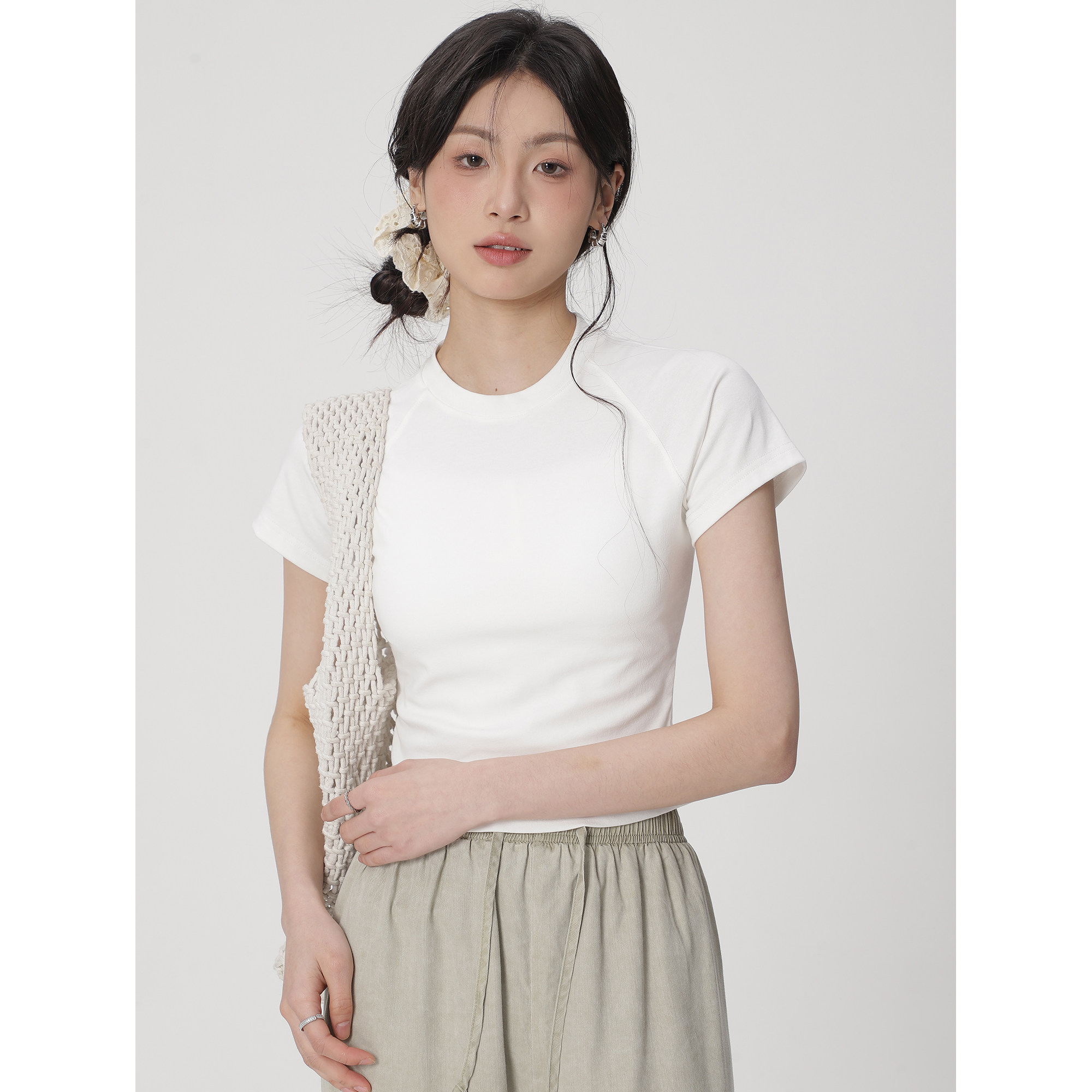 Creamsu叙白 自制夏季chic早秋新显瘦上衣内搭打底白色短袖T恤女图片