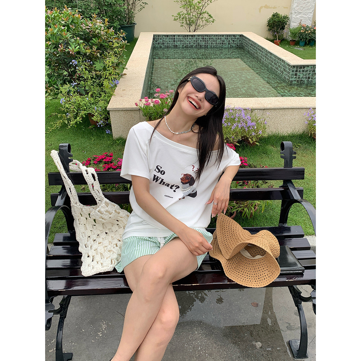 Creamsu叙白 慵懒风斜肩小狗印花短袖t恤女夏季宽松露肩辣妹上衣图片